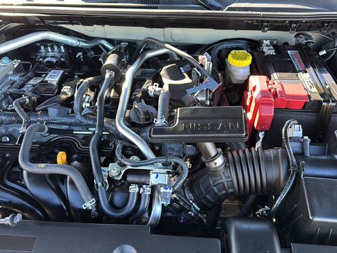 Used 2025 Nissan Sentra S image 28