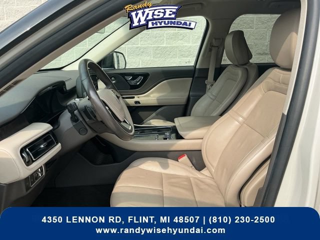 Used 2020 Lincoln Aviator Reserve w/ Elements Package Plus AWD/4WD image 15