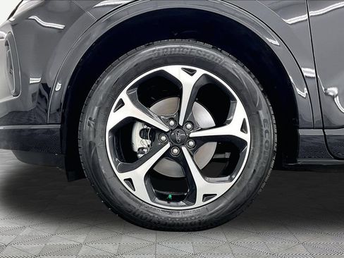 Certified 2025 Ford Escape ST-Line Elite AWD/4WD image 9