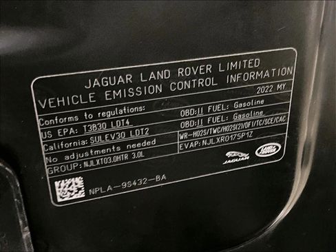 Used 2022 Land Rover Defender 110 SE image 35