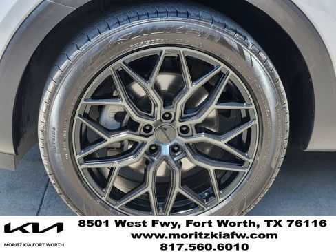Used 2022 Kia Telluride SX w/ SX Prestige Package AWD/4WD image 9