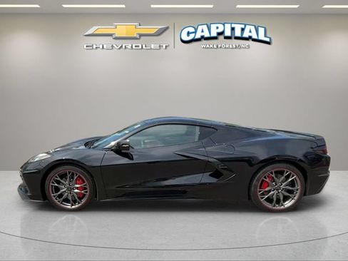 Used 2026 Chevrolet Corvette Stingray Preferred Cpe w/ 2LT RWD image 2