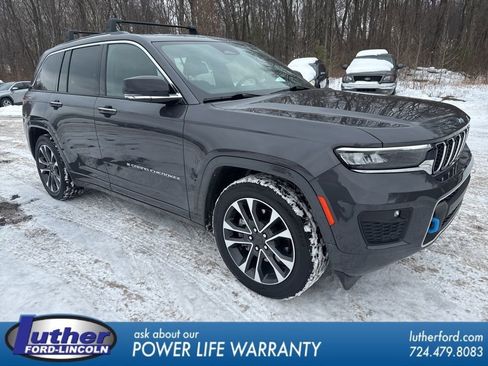 Used 2022 Jeep Grand Cherokee Overland image 1
