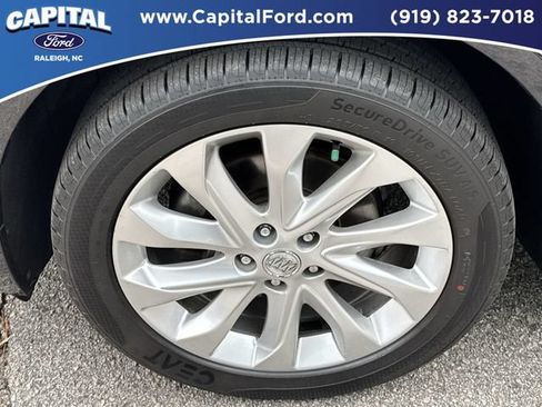 Used 2017 Buick Envision Premium w/ Driver Confidence Package AWD/4WD image 13