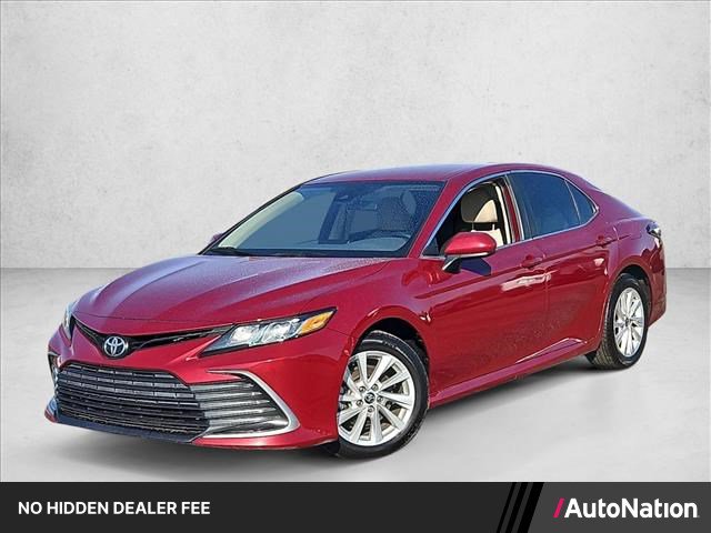 Used 2022 Toyota Camry LE w/ Carpet Mat Package (TMS) FWD image 1