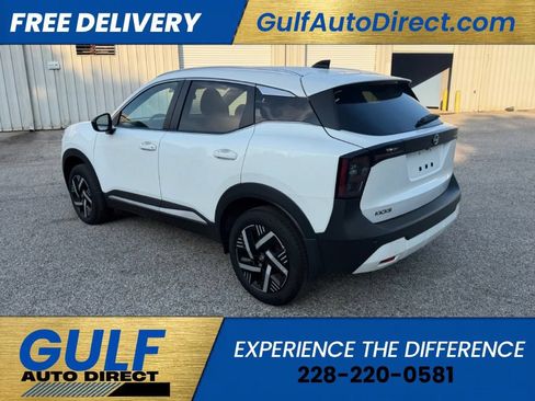 Used 2026 Nissan Kicks SV FWD image 5