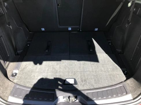 Used 2015 Land Rover Discovery Sport HSE AWD/4WD image 33