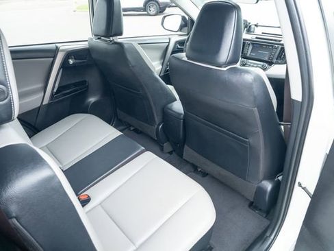 Used 2017 Toyota RAV4 Limited FWD image 38