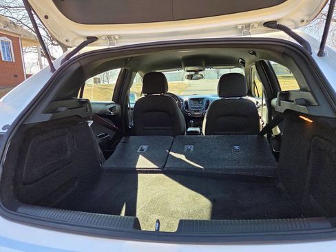 Used 2017 Chevrolet Cruze LT w/ Convenience Package image 29