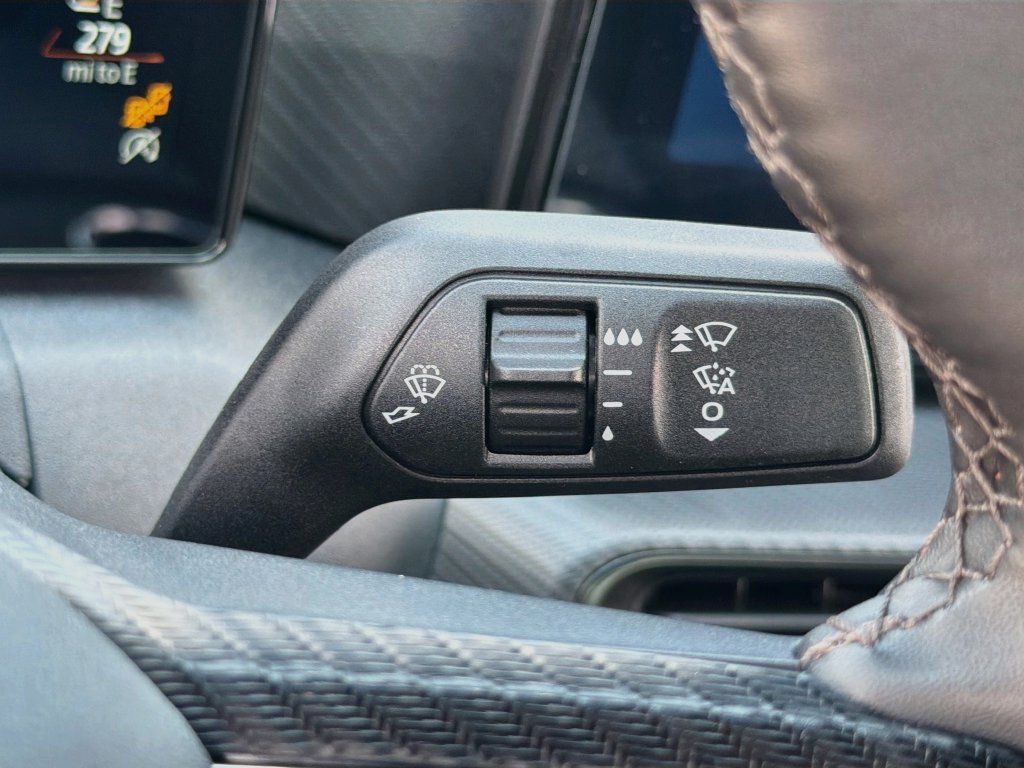 Used 2026 Ford Mustang Coupe RWD image 18
