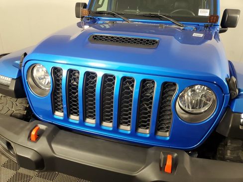 Used 2021 Jeep Gladiator Mojave AWD/4WD image 10