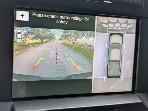 Used 2019 Ford F150 Lariat w/ Equipment Group 502A Luxury AWD/4WD image 32