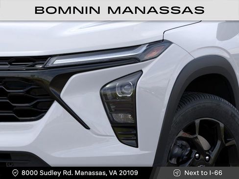 New 2026 Chevrolet Trax LT FWD image 10