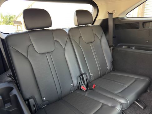 Used 2025 Kia Sorento SX AWD/4WD image 41