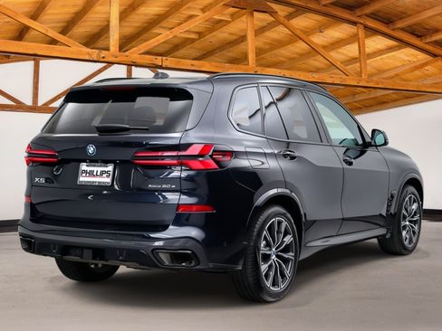 Used 2025 BMW X5 xDrive50e w/ Executive Package AWD/4WD image 5