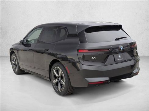 New 2026 BMW iX xDrive60 image 9