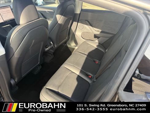 Used 2024 Tesla Model Y Long Range AWD/4WD image 13