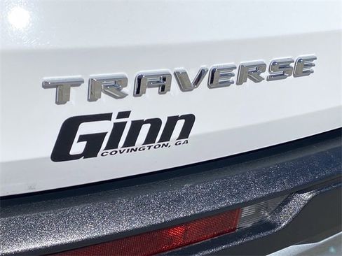 Certified 2025 Chevrolet Traverse LT image 38