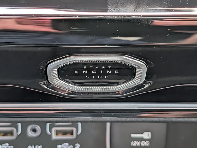 Used 2026 Jeep Grand Cherokee Altitude RWD image 28