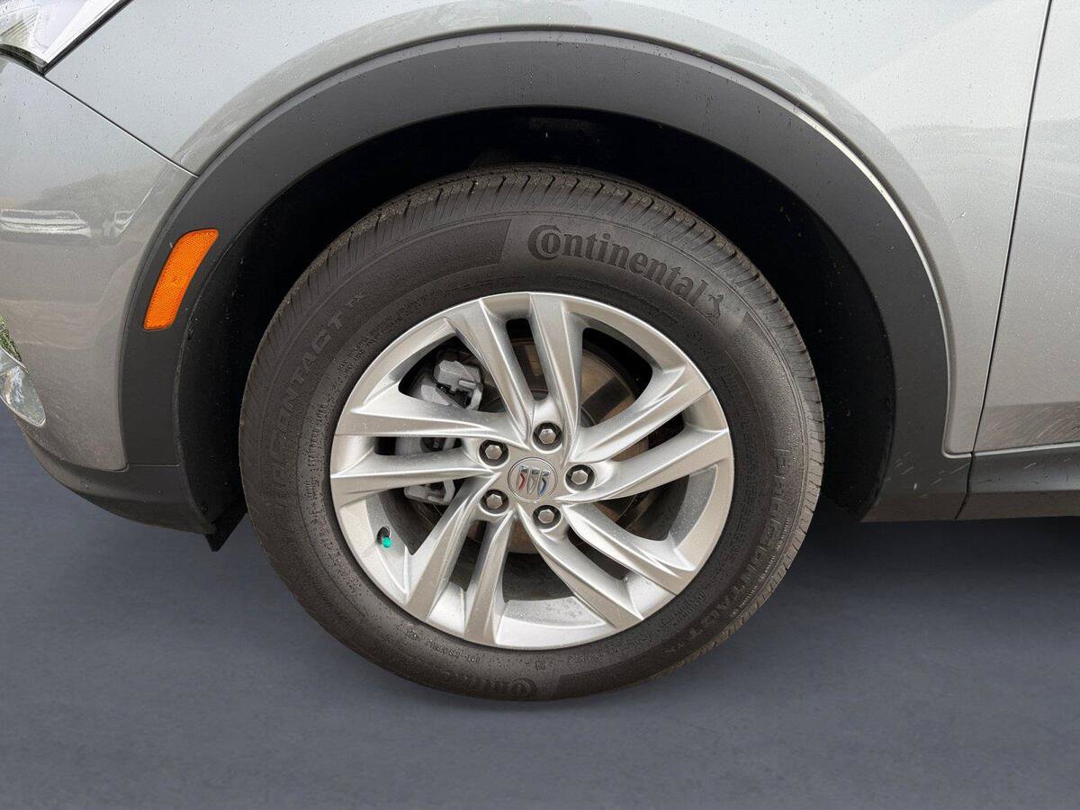 Used 2025 Buick Envista Preferred FWD image 14