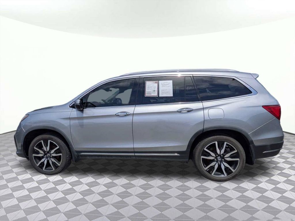 Used 2019 Honda Pilot Touring image 6