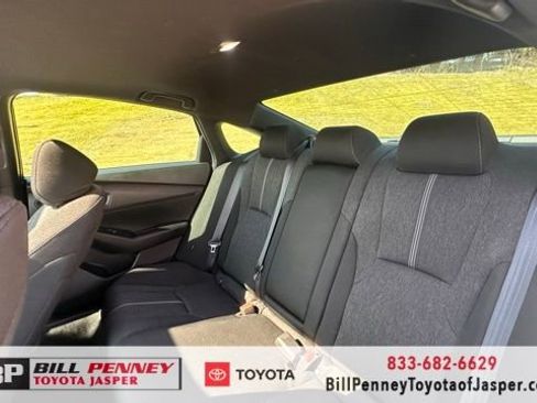 Used 2023 Honda Accord Sport image 17