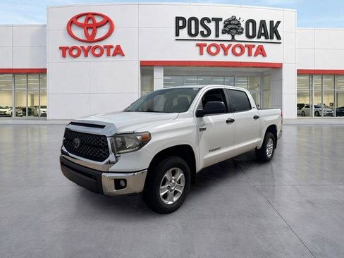 Used 2020 Toyota Tundra SR5 w/ SR5 Upgrade Package AWD/4WD image 2
