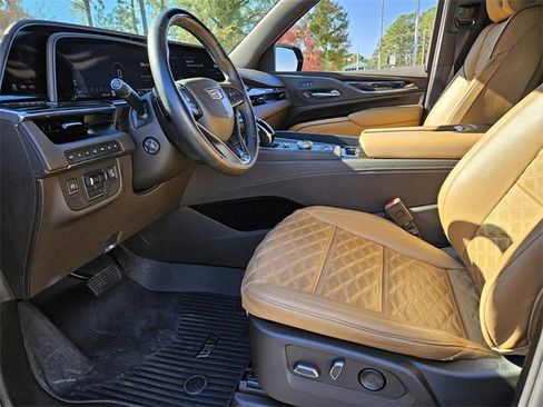 Certified 2023 Cadillac Escalade Sport w/ Touring Package image 7