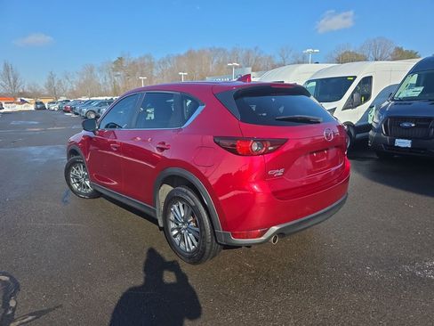 Used 2017 MAZDA CX-5 Touring image 5