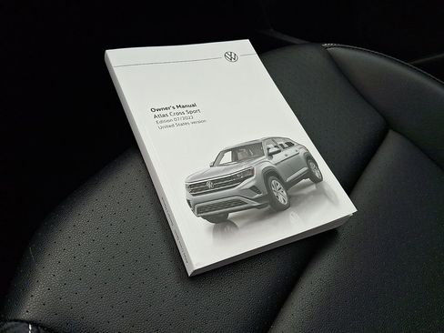 Used 2023 Volkswagen Atlas Cross Sport SEL image 27