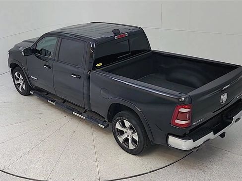 Used 2020 RAM 1500 Laramie AWD/4WD image 46