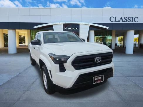 Used 2024 Toyota Tacoma SR RWD image 2