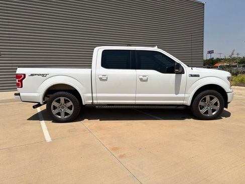 Used 2018 Ford F150 XLT w/ Equipment Group 302A Luxury AWD/4WD image 12