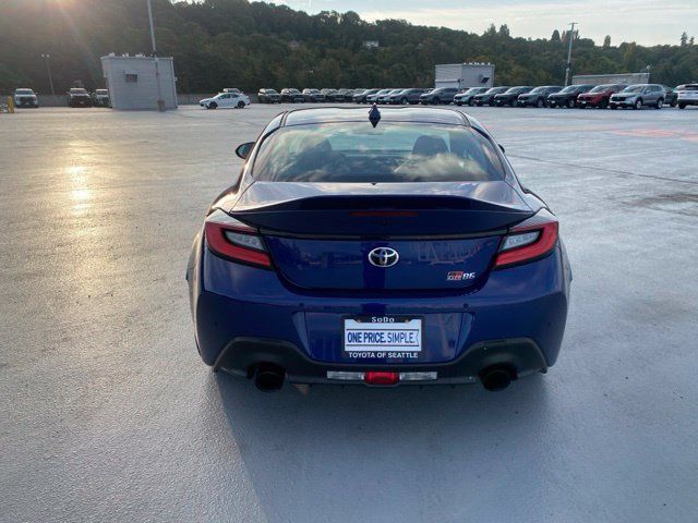 New 2026 Toyota GR86 Premium w/ ALL Weather Mat Package (TMS) RWD image 9