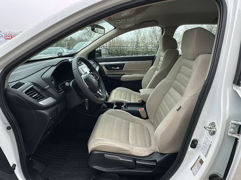 Used 2017 Honda CR-V LX image 12