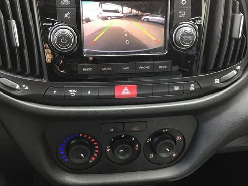 Used 2022 RAM ProMaster City Tradesman w/ Window Group 05 image 10