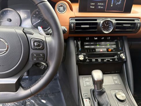 Used 2023 Lexus IS 300 w/ Comfort Package image 16