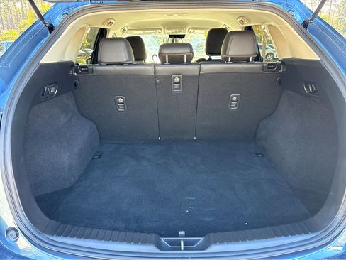 Used 2020 MAZDA CX-5 Touring image 28