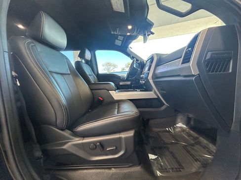 Used 2022 Ford F250 Lariat w/ Tremor Off-Road Package image 29