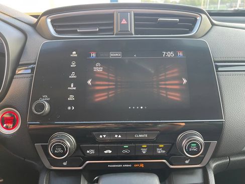 Used 2020 Honda CR-V Touring image 11