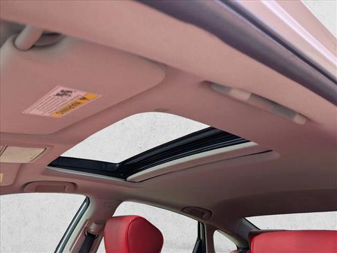 Used 2020 Honda Accord EX image 10