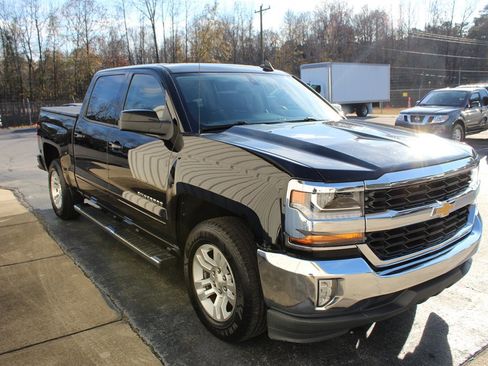 Used 2017 Chevrolet Silverado 1500 LT w/ All Star Edition RWD image 2
