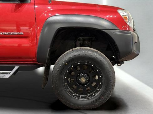 Used 2015 Toyota Tacoma 4x4 Double Cab image 34