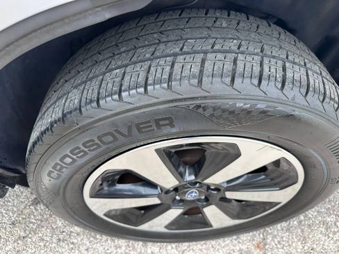Used 2017 Subaru Forester 2.5i w/ Alloy Wheel Package AWD/4WD image 22