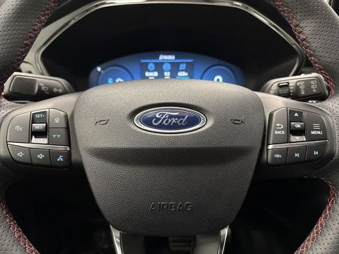 Used 2024 Ford Escape ST-Line Select w/ Tech Pack #2 image 17