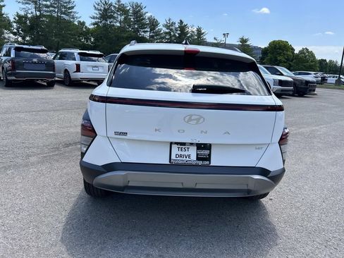 New 2026 Hyundai Kona SEL Premium FWD image 6