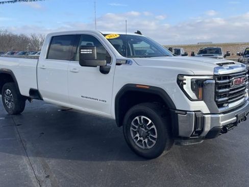 Used 2024 GMC Sierra 3500 SLE w/ SLE Convenience Package image 10