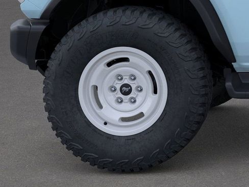 New 2025 Ford Bronco Heritage Edition image 21