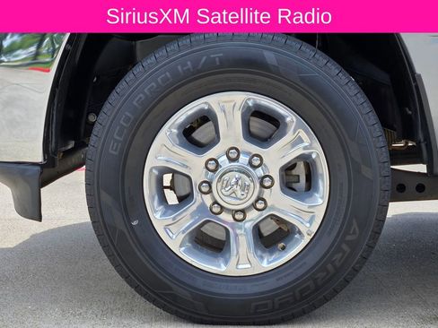 Used 2024 RAM 2500 Big Horn AWD/4WD image 12