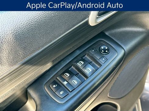 Used 2021 Jeep Grand Cherokee Laredo X image 18